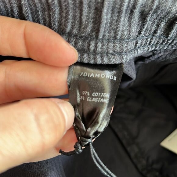 7 Diamonds  brushed luxe Drawstring shorts - Picture 7 of 14